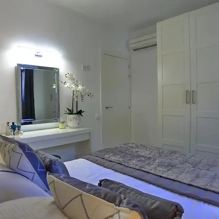 R795 Capistrano Playa 610 Нерха